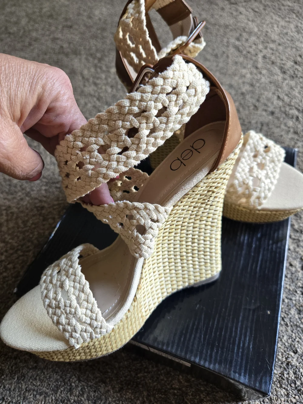 Brand New Wedge Sandals 👡✨ Comes With Box 7.5